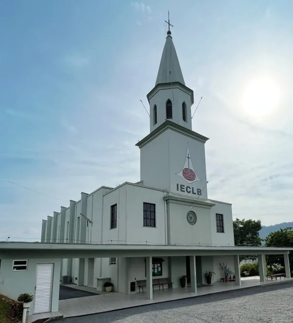 Igreja do Salvador, em Itoupava Central